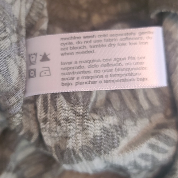 NWT ☆ Three Dots 'Woodland Mosaic' Green Pull-On Pants Medium - Picture 10 of 10